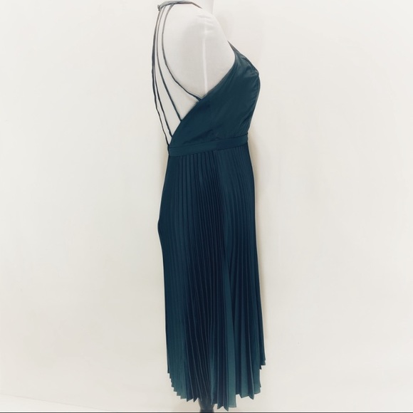 Ryse The Label dark green halter pleated dress - Picture 2 of 7